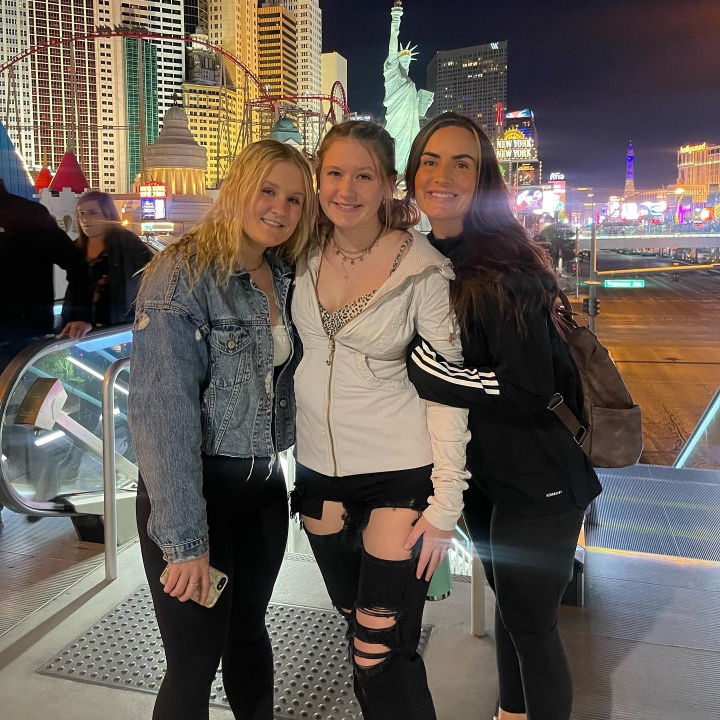 Service Driven Transport Employee Kristin with her friends in Las Vegas